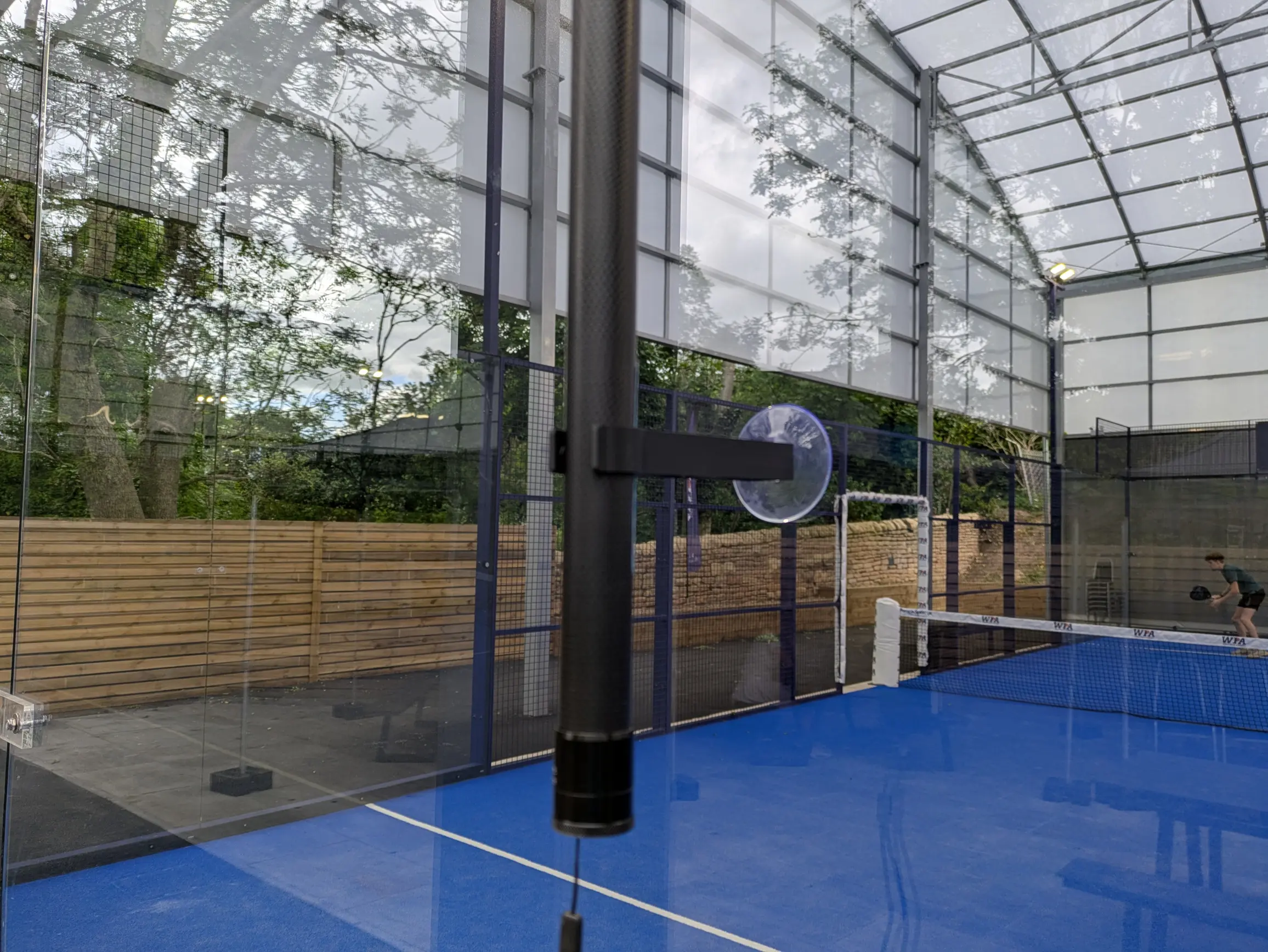 Padel camera holder with suction cup